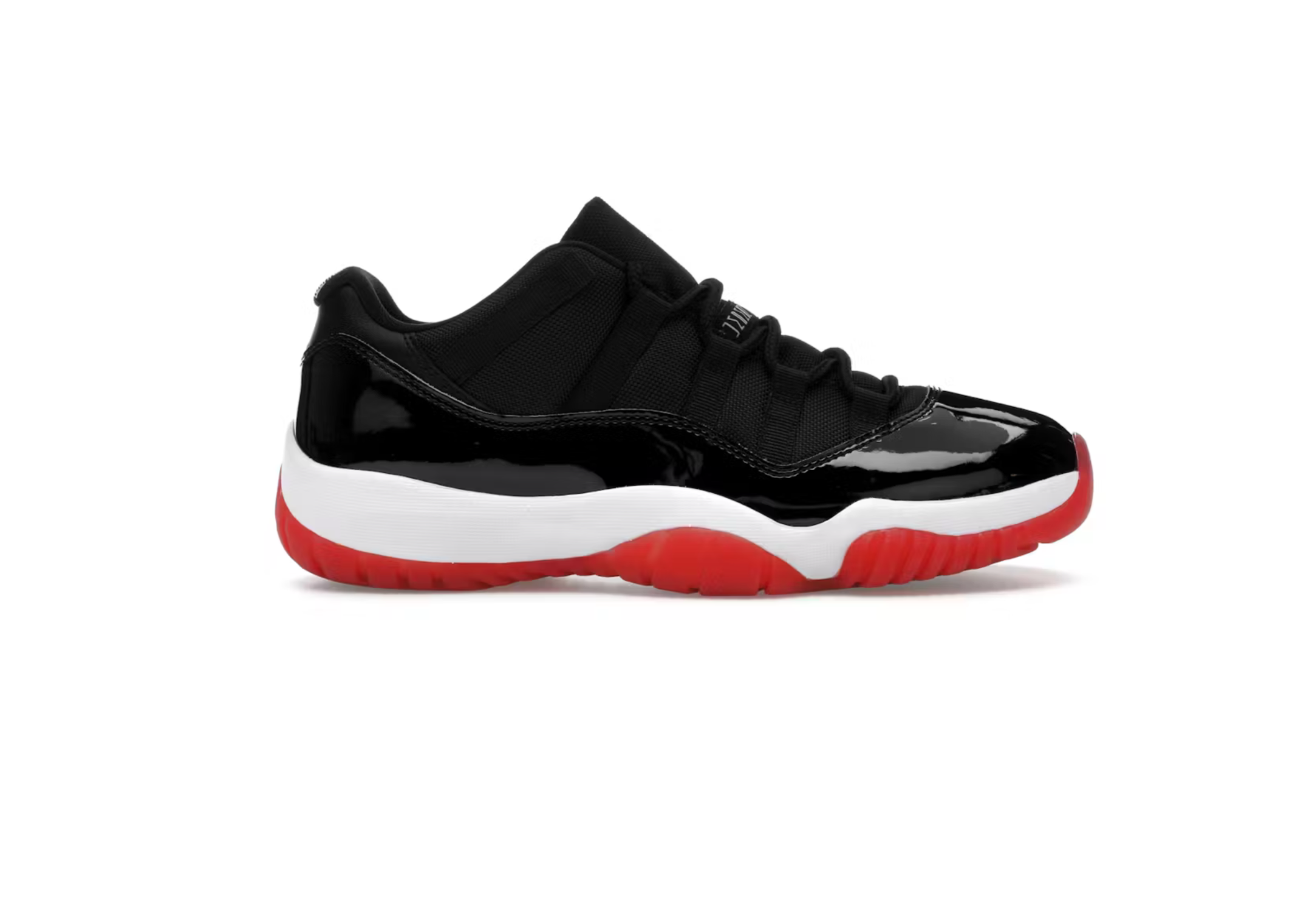 Jordan 11 retro low bred (2025)